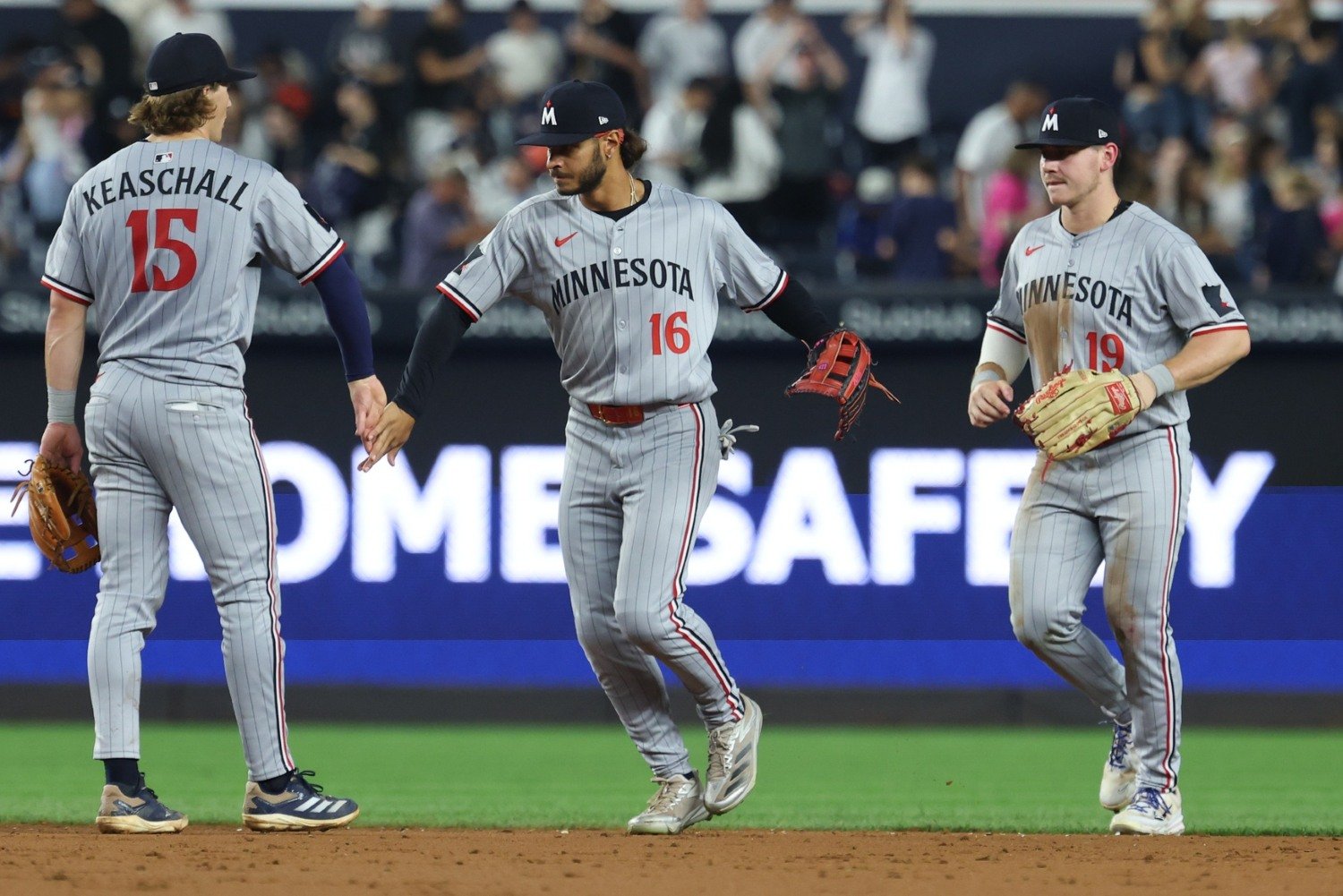 Be Like MKE: What Can Minnesota Twins Learn from the Mighty Brewers? - Twins