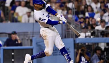 Reawakened Mookie Betts drives in 3 runs as Dodgers beat Blue Jays – Press Telegram