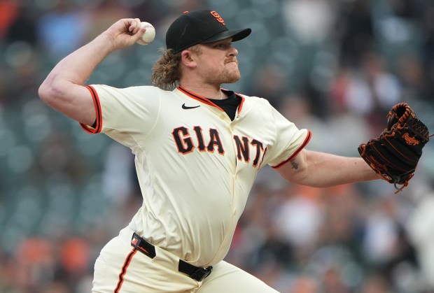 Logan Webb #62 of the San Francisco Giants pitches against the San Diego Padres in the top of the first inning at Oracle Park on Aug. 11, 2025 in San Francisco, California. (Photo by Thearon W. Henderson/Getty Images)