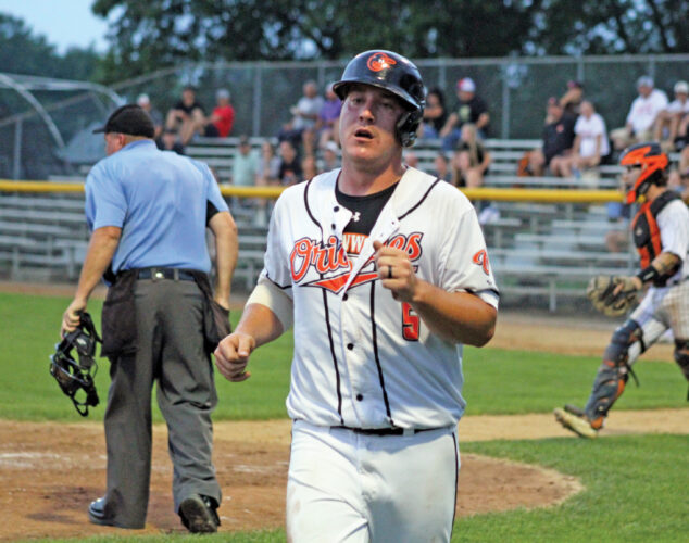 Leavenworth runs away in 4th to earn state berth | News, Sports, Jobs