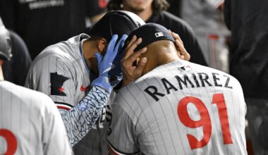 Twins 3, White Sox 7: Clemens, Lewis, Wallner Home Runs Not Enough to Top the Sox - Twins
