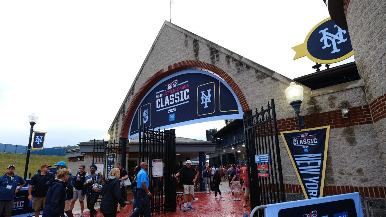 Start of Sunday's Mets-Mariners MLB Little League Classic delayed due to rain - SNY
