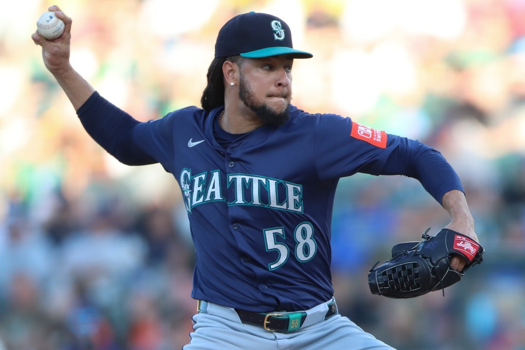 Luis Castillo pitching during July 2025.