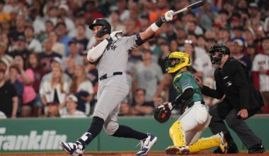 Ranking Blue Jays' Biggest Threat in AL East: Yankees or Red Sox?