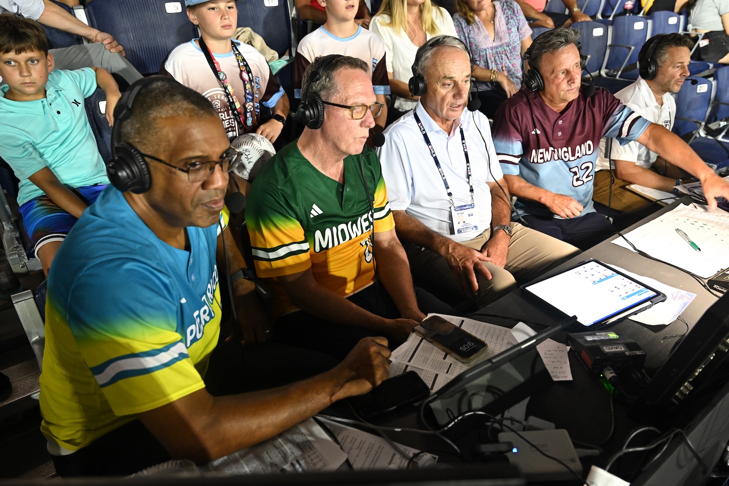 ESPN reportedly gets MLB.tv, local rights, and exclusive national games in MLB deal