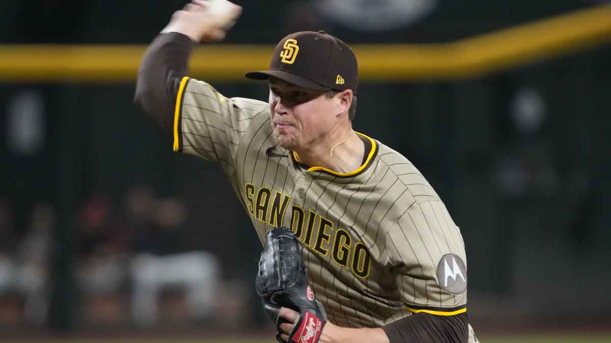 San Diego Padres pitcher Mason Miller (22) pitches against the Arizona Diamondbacks during the ninth inning at Chase Field.