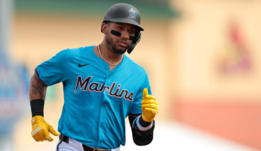 Marlins To Promote Max Acosta