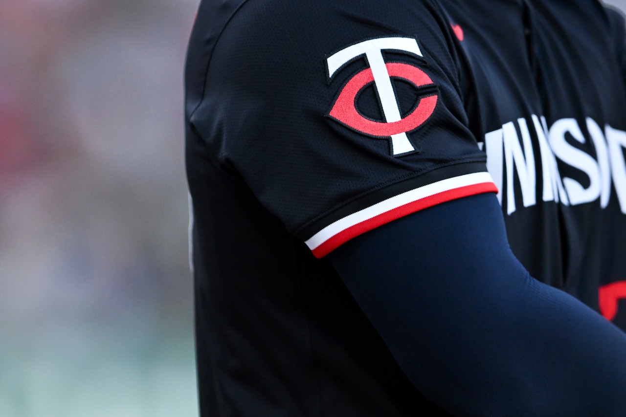 Minnesota Twins owners reverse course, call off sale of MLB team