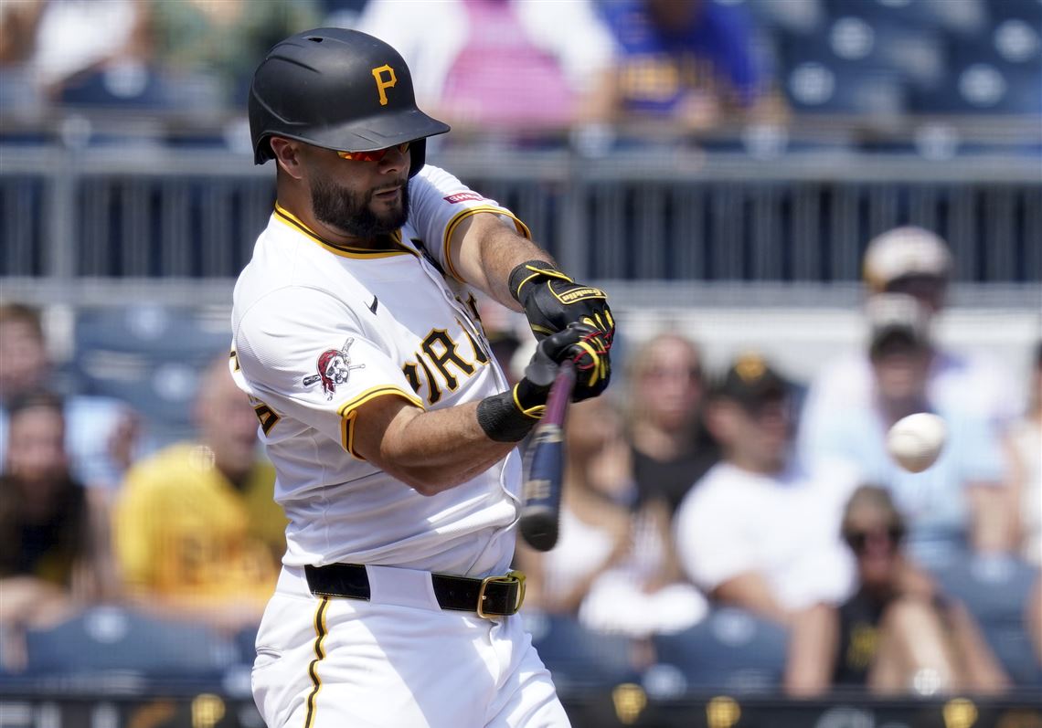 Sources: Pirates place infielder Isiah Kiner-Falefa on outright waivers