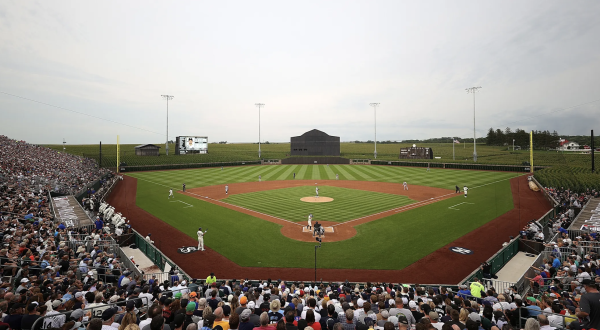 Minnesota Twins Will Play Phillies In "Field Of Dreams" Game, Not NY Mets