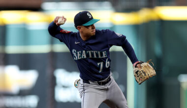 Seattle Mariners Leo Rivas...