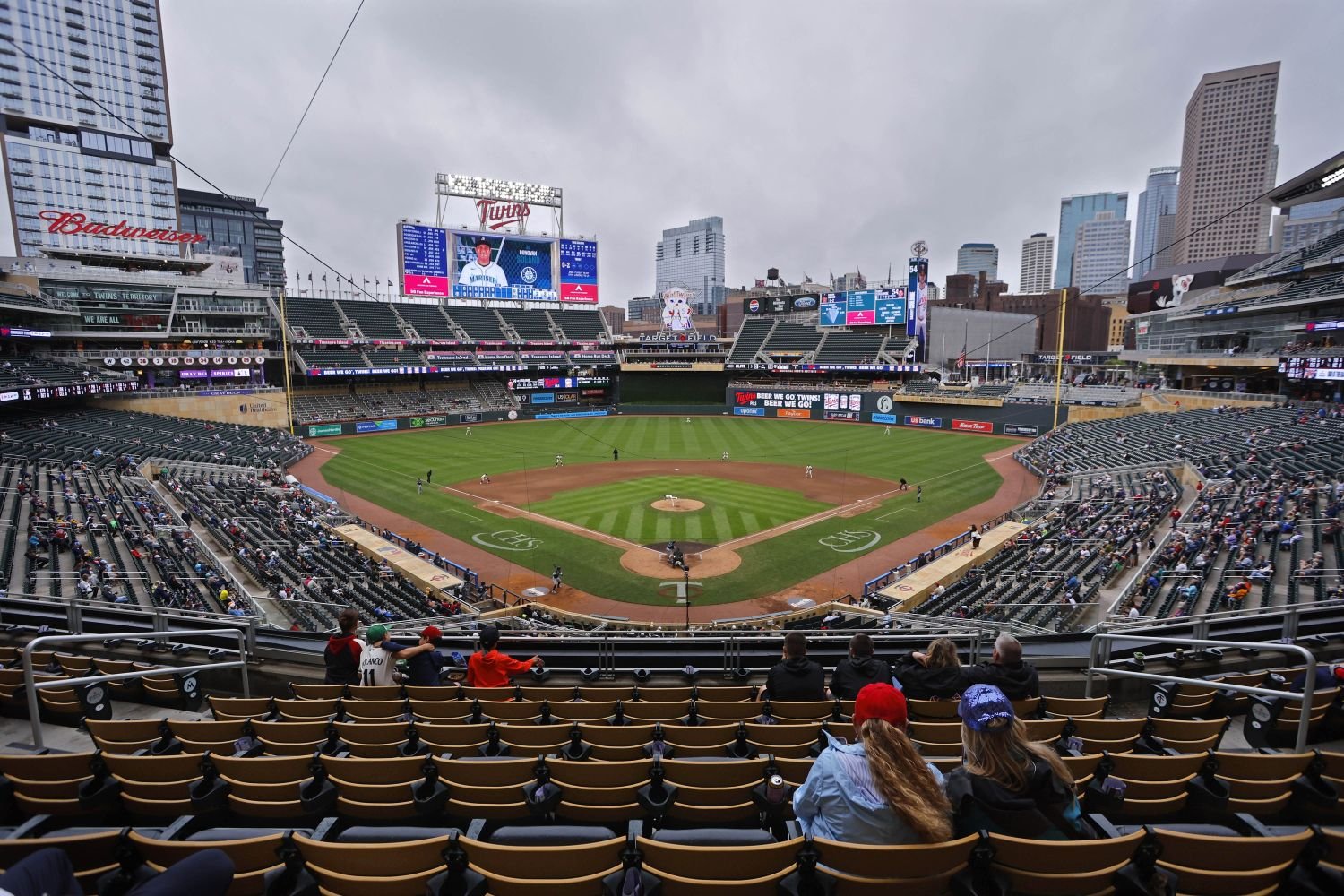 Joe Pohlad's Comments on Non-Sale of Twins Are an Affront to Fans' Intelligence - Twins