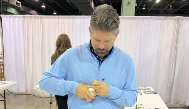 Hitting Advice from Tony Gwynn Helped Rockies Todd Helton on Way to Hall of Fame Career