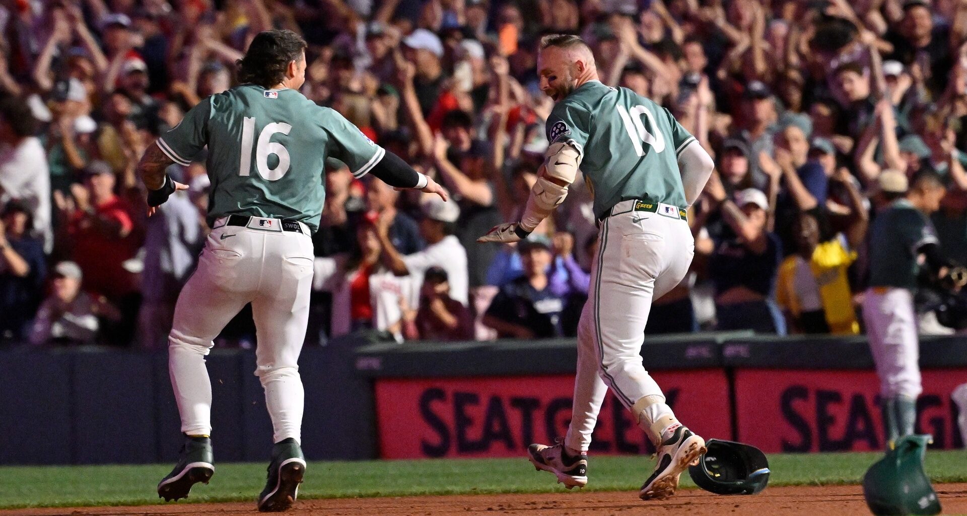 Red Sox Continue Unbelievable Walk-Off Trend In City Connect Jerseys