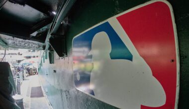 Apple drops MLB, NBC gets 'Sunday Night Baseball'