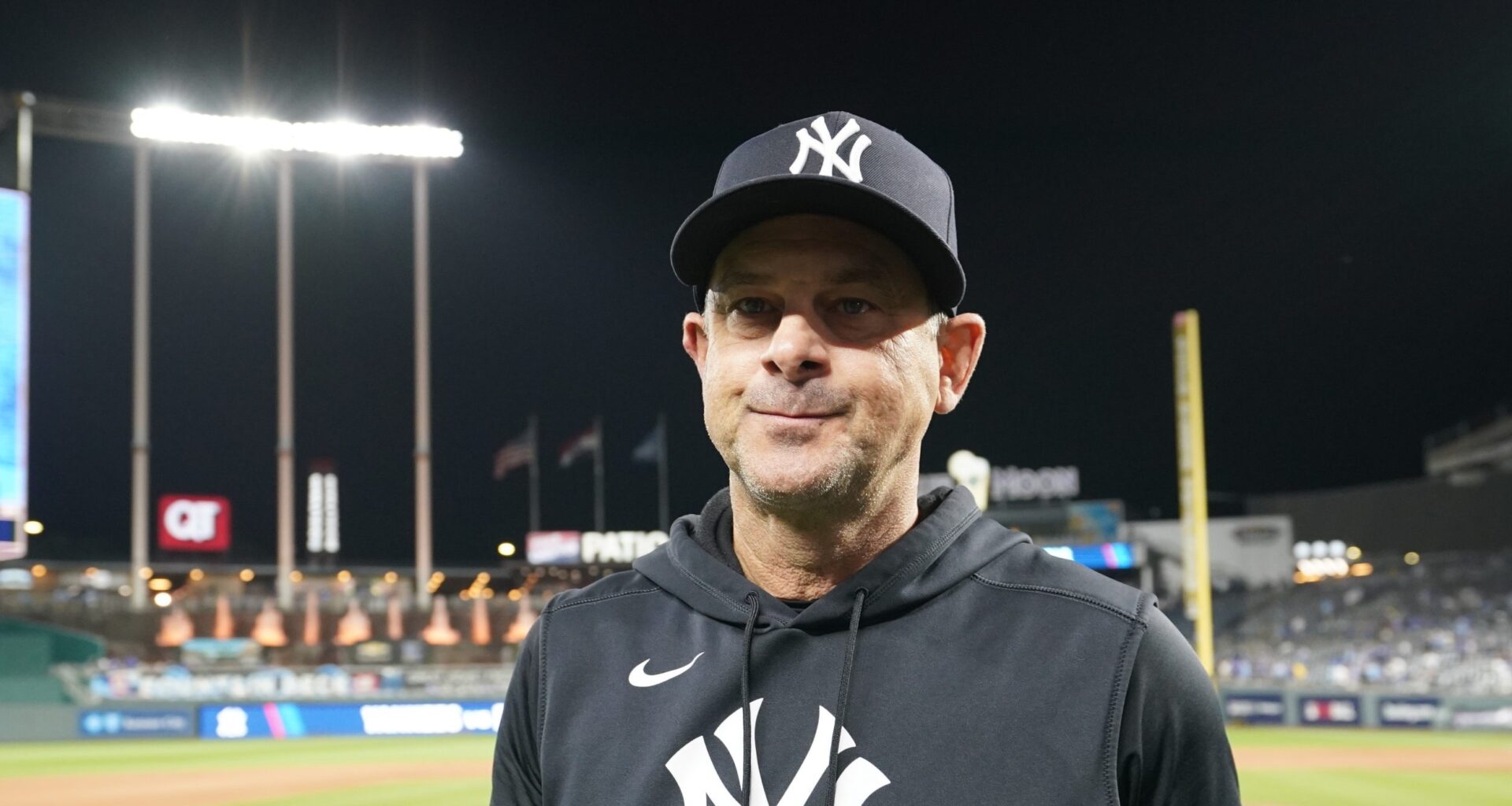 WFAN's Evan Roberts calls for Yankees to fire Aaron Boone