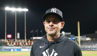 WFAN's Evan Roberts calls for Yankees to fire Aaron Boone