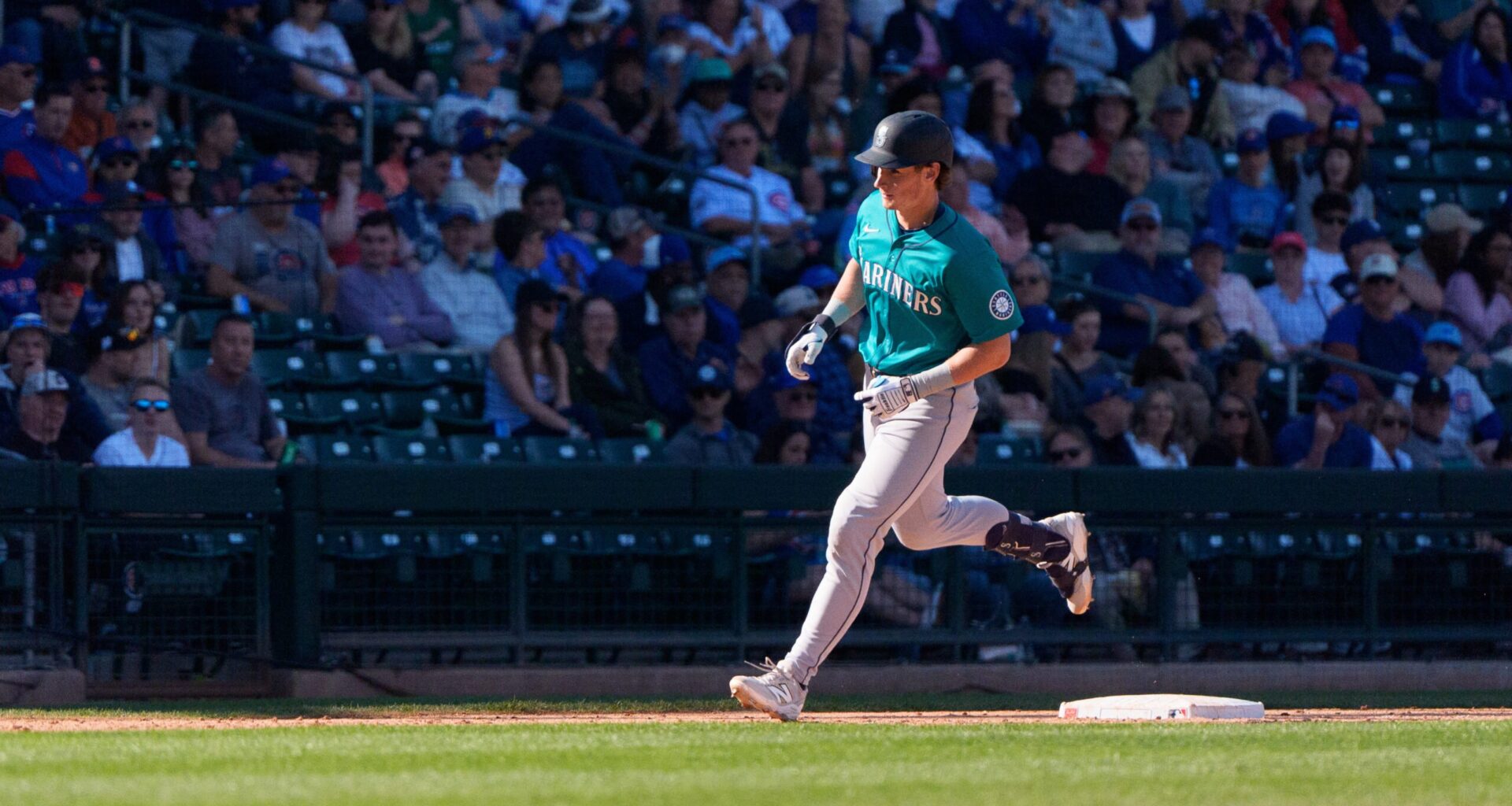 Colt Emerson is the Next Great Mariners Infielder