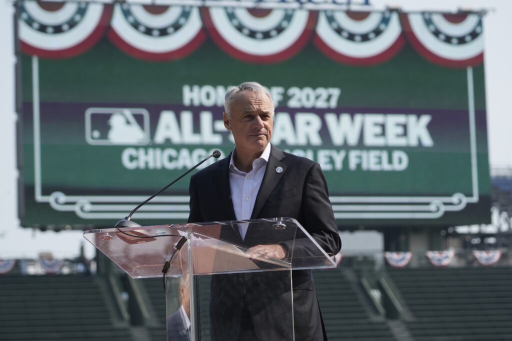 Rob Manfred Downplays Salary Cap Dispute With Bryce Harper