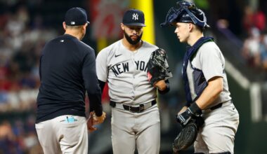 Yankees' Aaron Boone talks decision to stick with struggling Devin Williams in loss to Rangers - SNY
