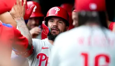 Reds openly flirting with Kyle Schwarber in unprecedented way ahead of Phillies free agency image