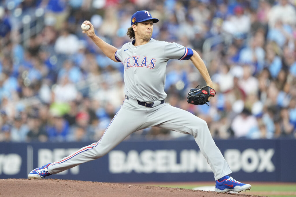 Rangers Notes: deGrom, Rotation, Jung