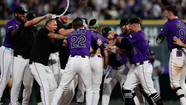 Colorado Rockies walk off Los Angeles Dodgers in Coors Field Classic image