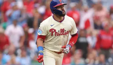 Kyle Schwarber and Shohei Ohtani in heated NL home run race image