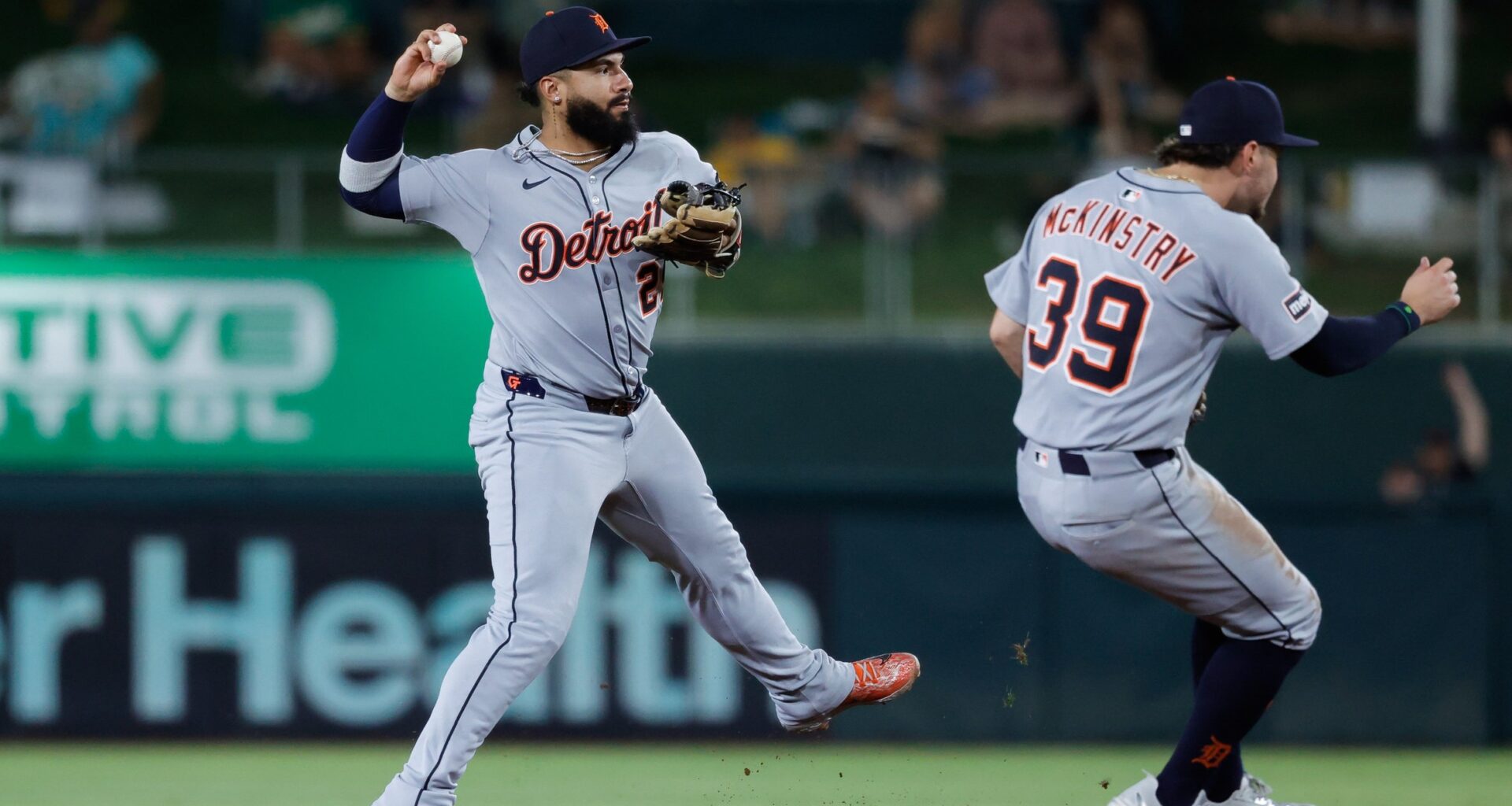 Tigers' Recent Fielding Miscues Proving Costly