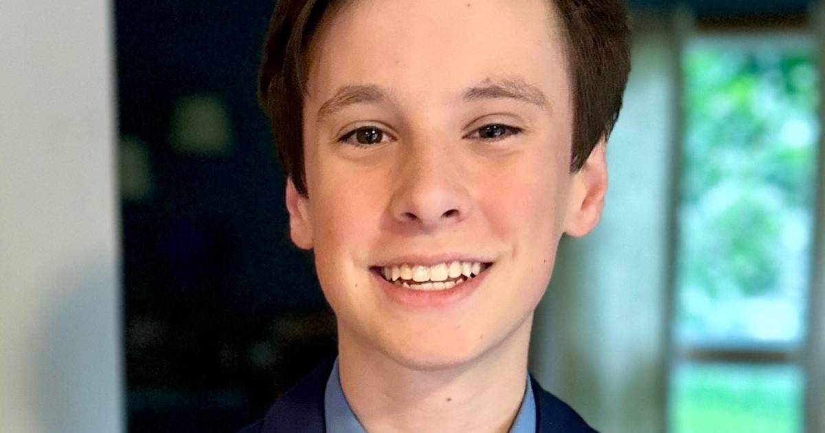 Plainfield’s Charlie Long lives out broadcasting dream with the Chicago Cubs – Shaw Local