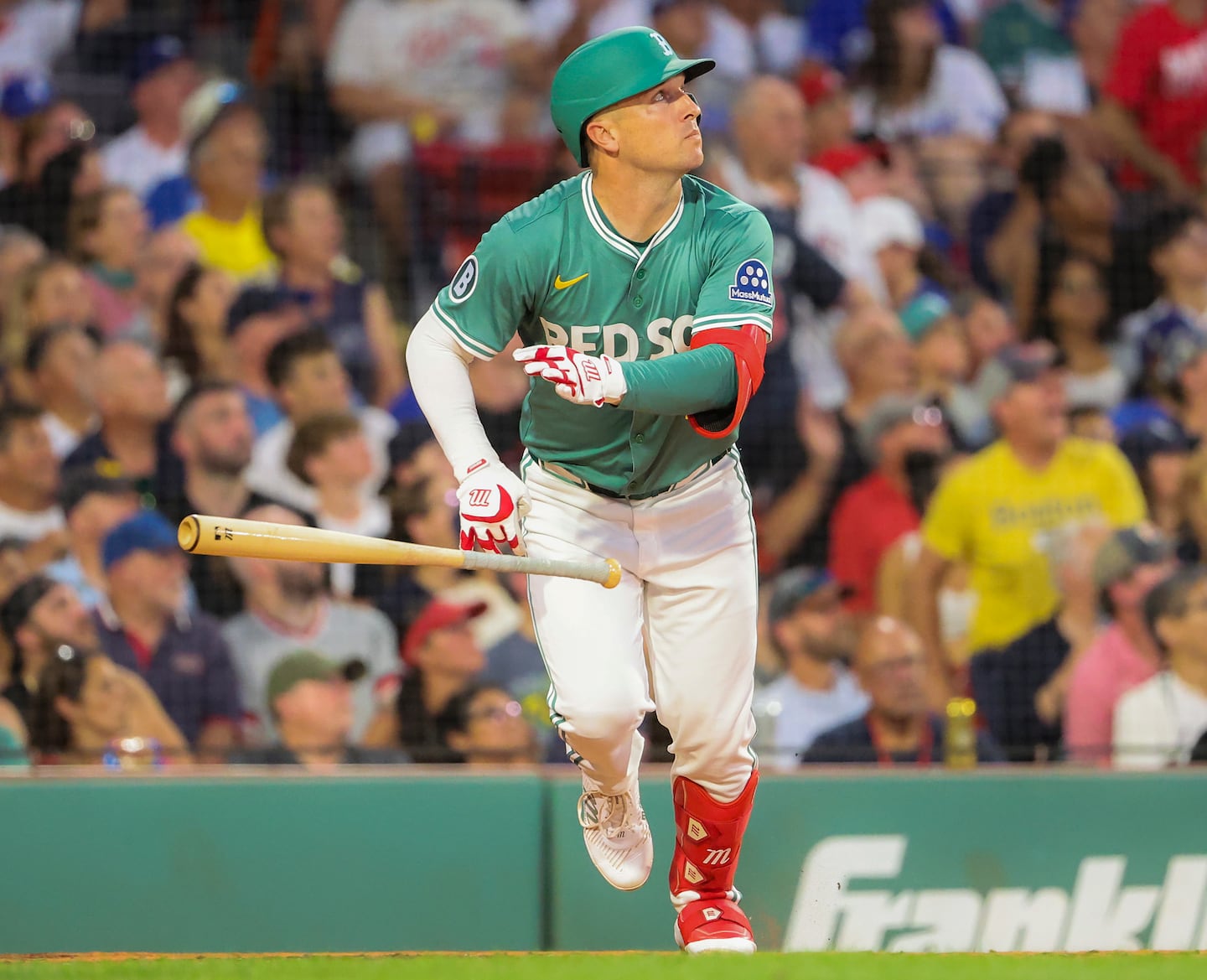 With Pete Alonso and Kyle Schwarber off the board, Alex Bregman and agent Scott Boras are in an advantageous position at the negotiating table with the Red Sox.