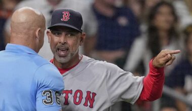 Astros beat the Red Sox 4-1