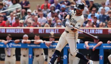 Minnesota Twins Host Radiothon For Salvation Army's Bed & Bread Club
