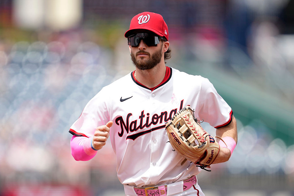 Crews' "unbelievable" throw highlighted first series back from IL