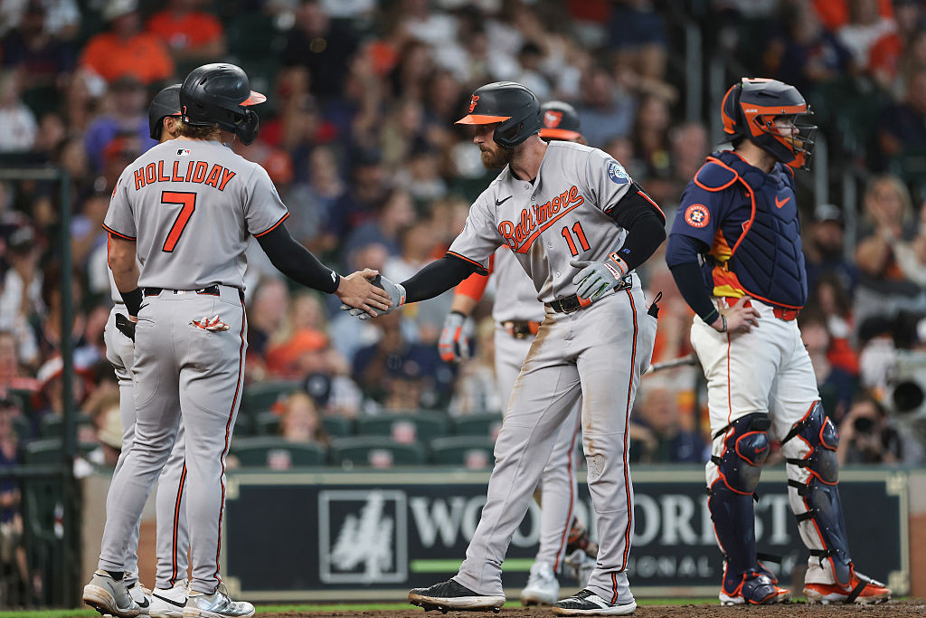 Orioles dominate Astros 12-0, cruise to series victory (updated)