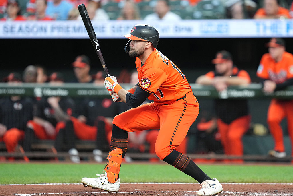 Orioles run out of rallies in 9-8 loss to Astros