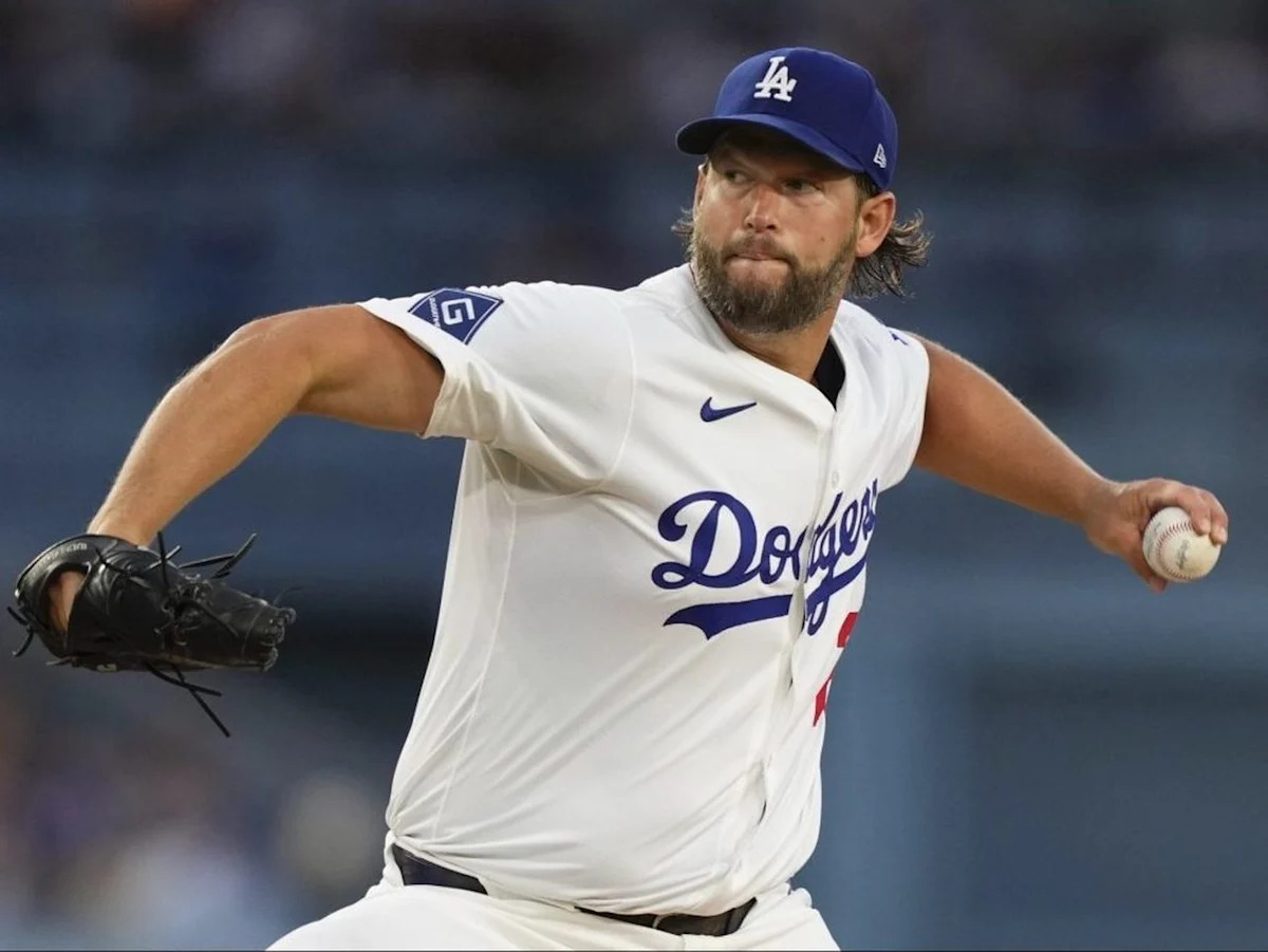 L.A. Dodgers use a three-run seventh inning to beat Blue Jays