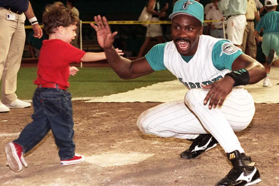 30-year Marliniversary: Marlins rally with 3 in ninth before walking off Rockies in 13 - Marlins