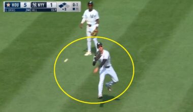 Yankees have humiliating play in the field during latest loss
