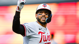 Astros trade for Carlos Correa in shocking deal: Star shortstop headed to Houston, where he won World Series