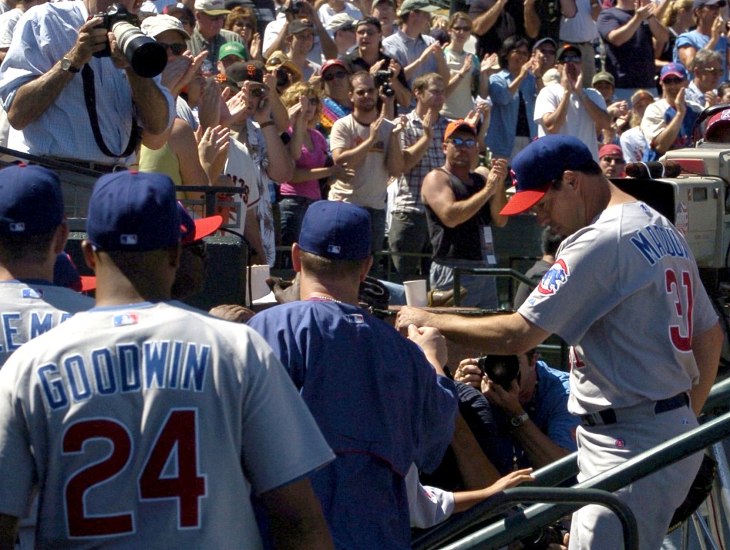 Cubs Hall of Fame pitcher Greg Maddux gets 300th win