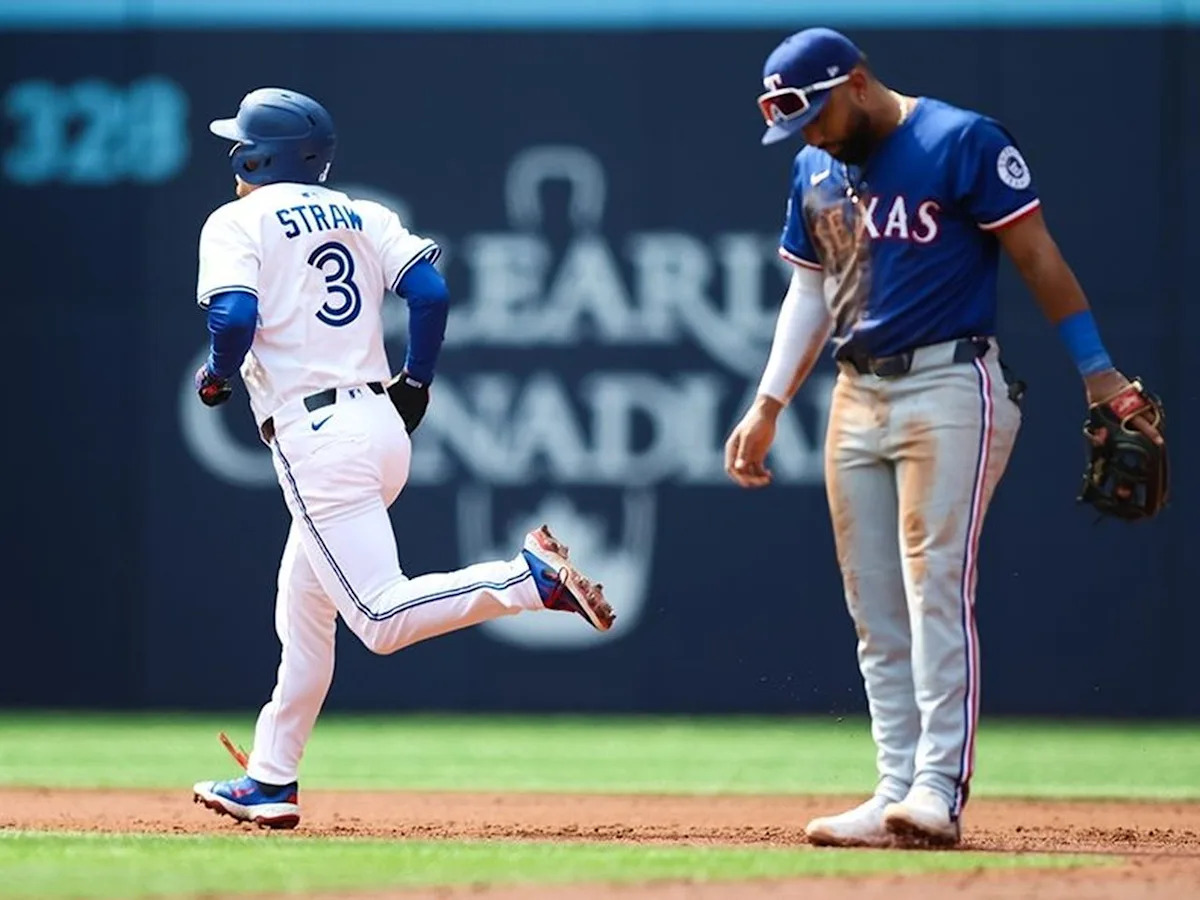 Myles Straw stirs the drink for Blue Jays in 14-2 trouncing of Texas Rangers