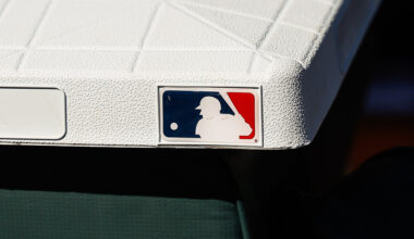 MLB expects to surpass expiring ESPN rights fee with new deals