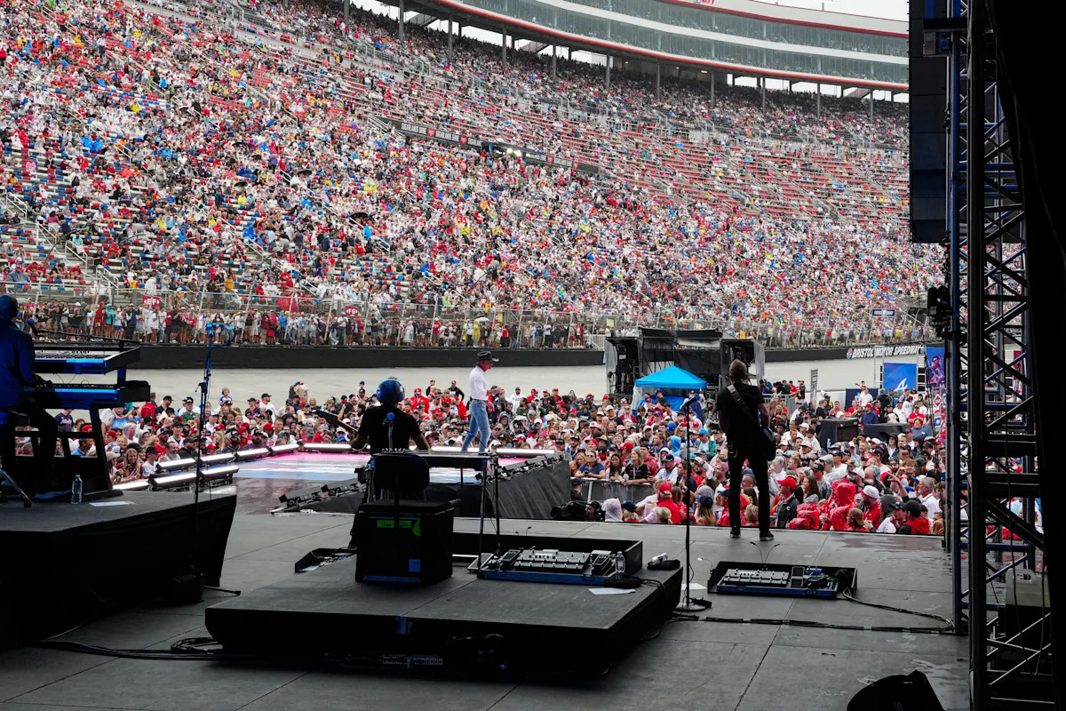 Download app from appStore