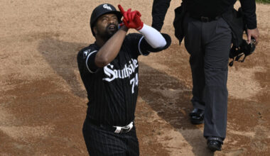 Blue Jays, Eloy Jimenez Agree To Minor League Deal