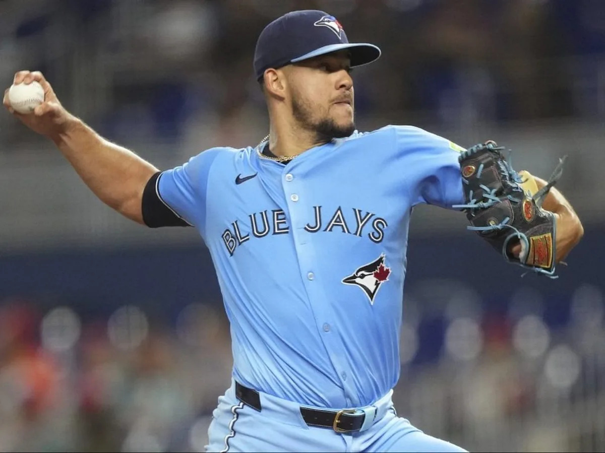 Blue Jays tweak starting rotation with an eye on Yankees series