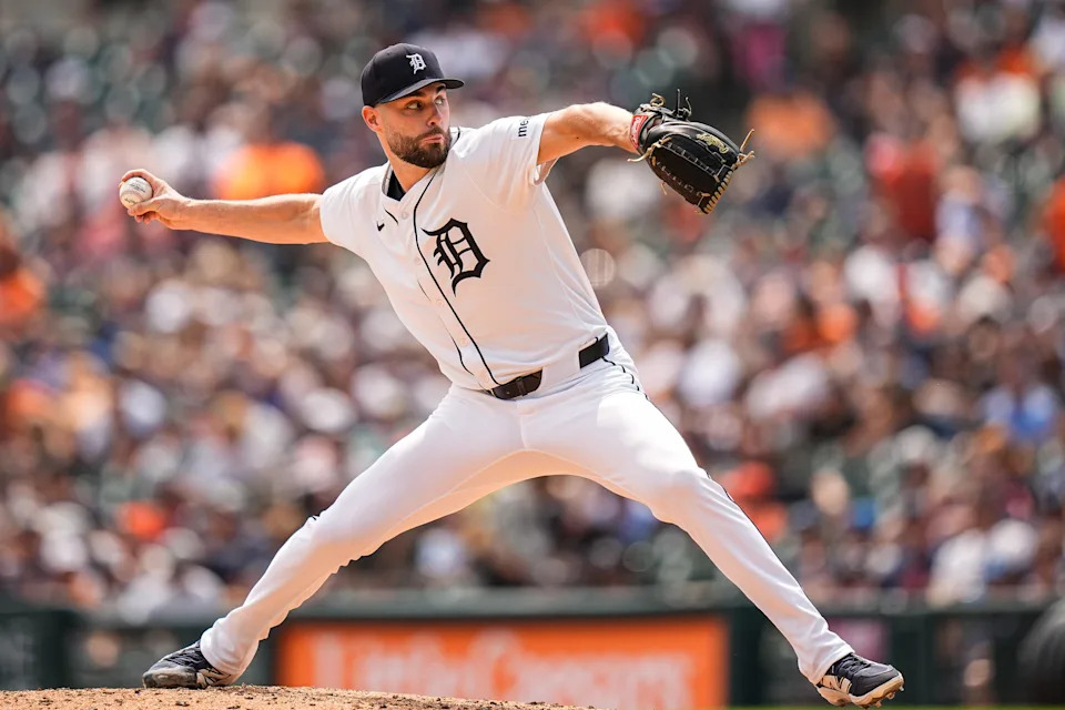 Detroit Tigers pitcher Brenan Hanifee (75) throws against Arizona Diamondbacks during the seventh inning at Comerica Park in Detroit on Wednesday, July 30, 2025.