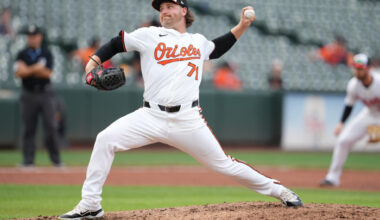 Failed to renew contract even with 13 wins → First ML start win → Added save the day after the hold. Will he succeed as a pitcher for the N.S. bullpen?