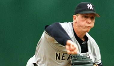 2000 Yankees Diary, August 25: Clobbered in Oakland Coliseum