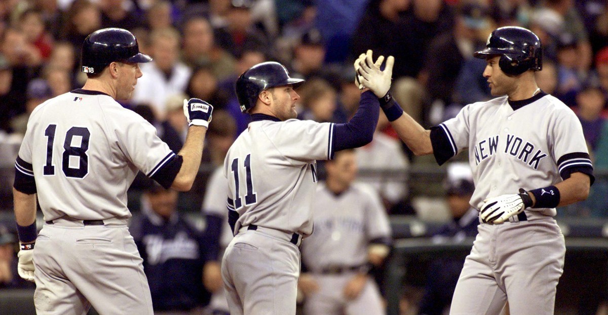 2000 Yankees Diary: Roger Clemens cruises, Angels pitching gifts one away